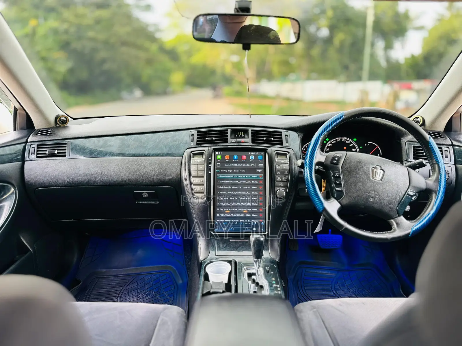 Toyota Crown Royale 2005 White