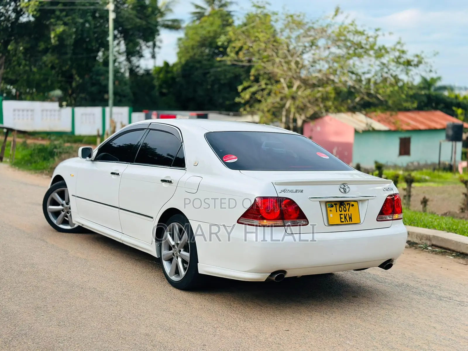 Toyota Crown Royale 2005 White