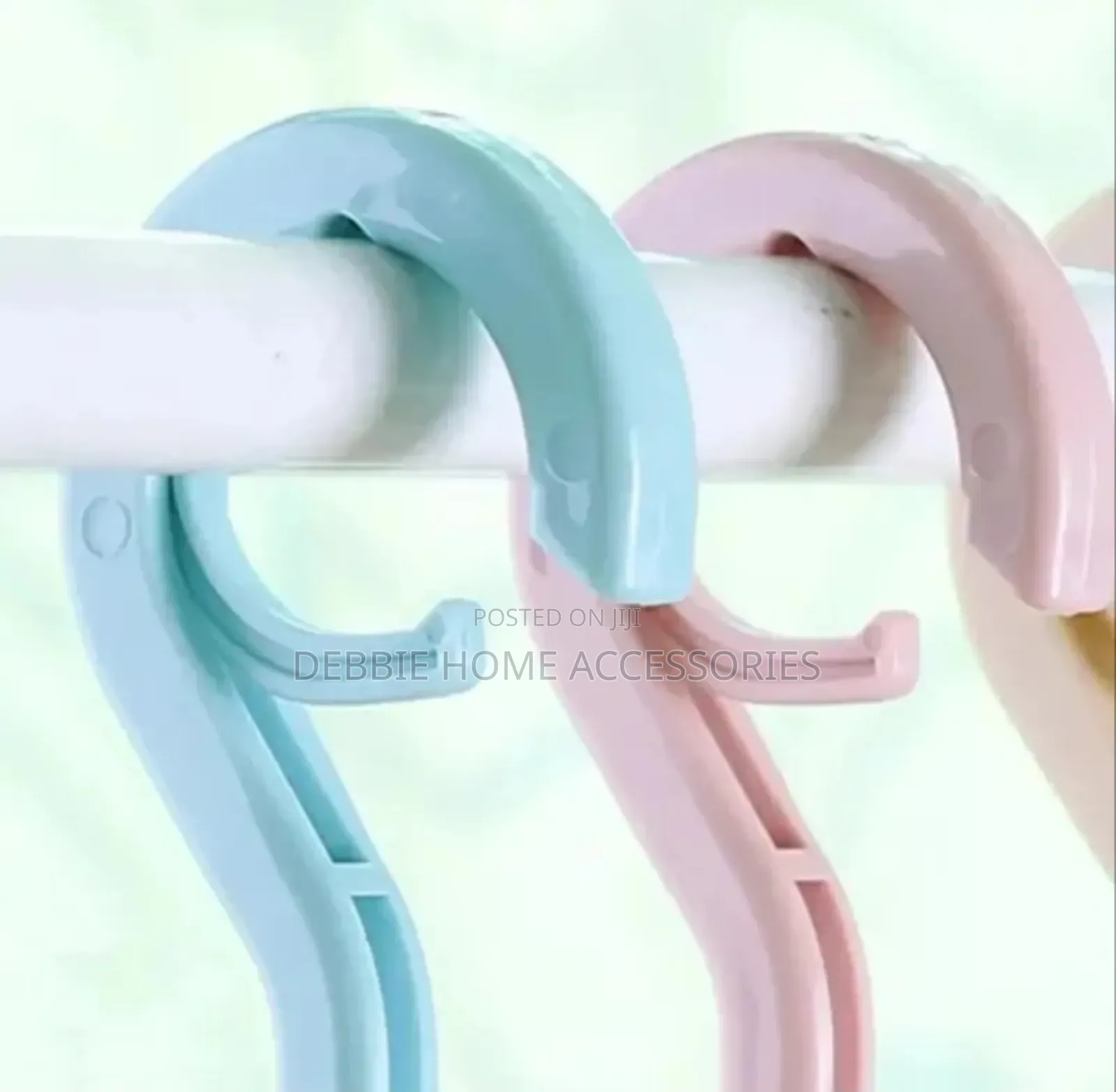 Set of Multi-Clip Plastic Drying Hanger -1pc