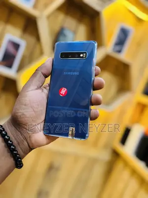 Samsung Galaxy S10 128 GB Blue