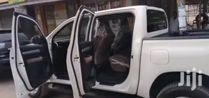 Toyota Hilux 2016 White