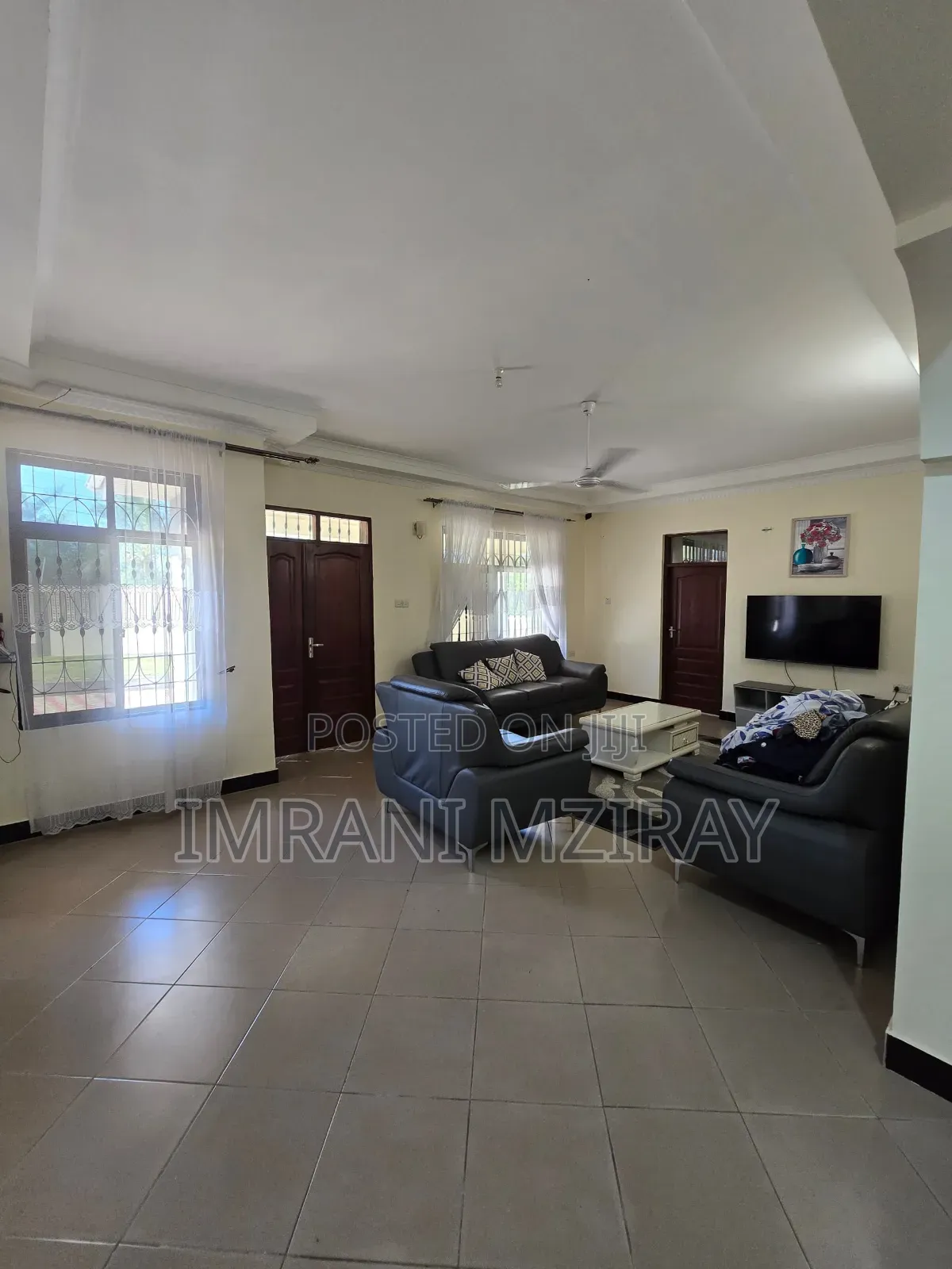 12bdrm House in Masaki for rent