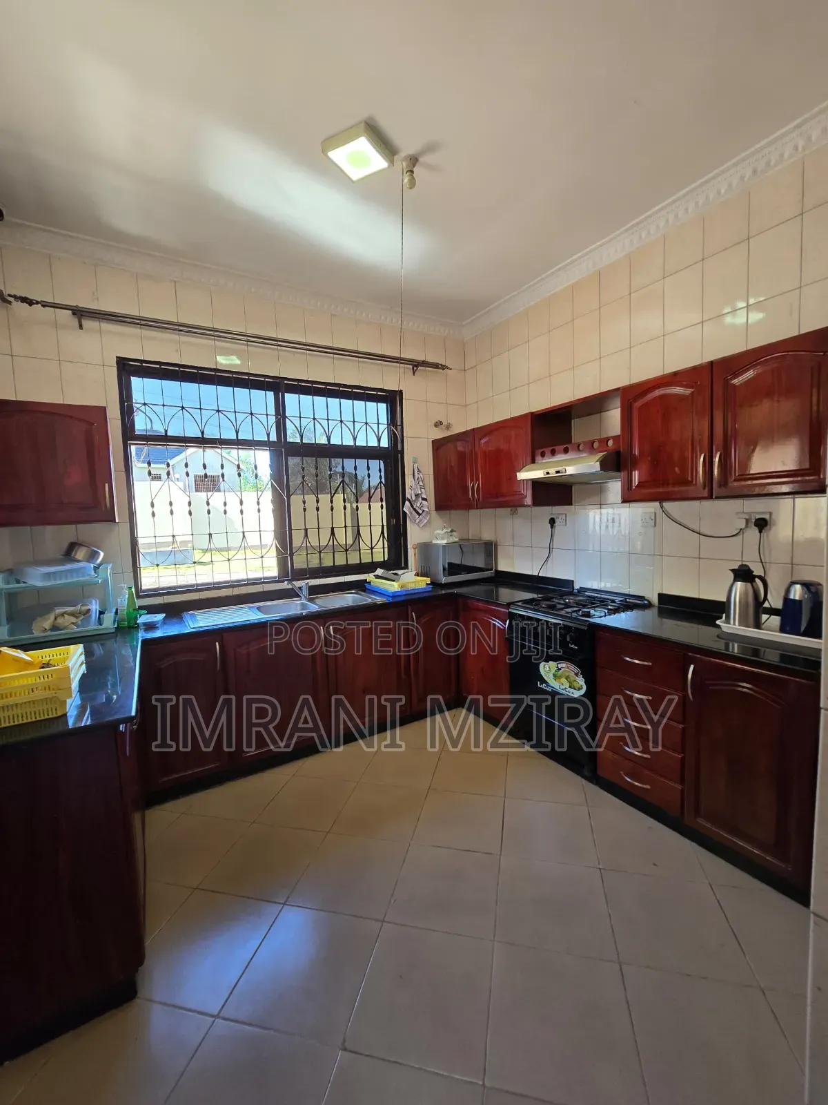 12bdrm House in Masaki for rent