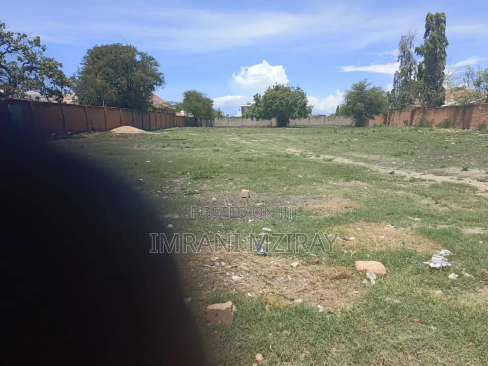 8bdrm Bungalow in Mikocheni for rent