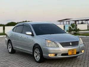 Toyota Premio 2005 Silver