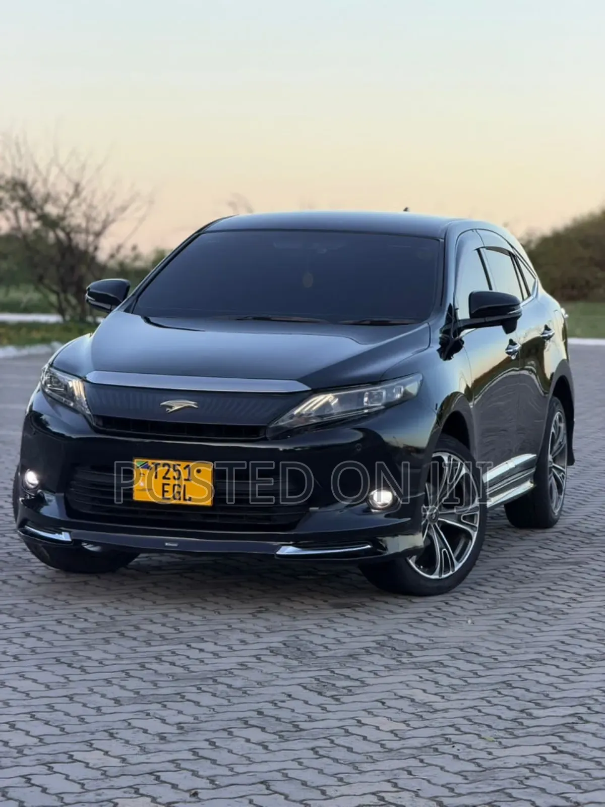Toyota Harrier 2016 Black