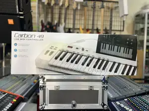 Electric Keyboard Midi Audio Carbon and Chair