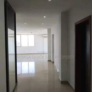 3bdrm Apartment in Upanga for rent