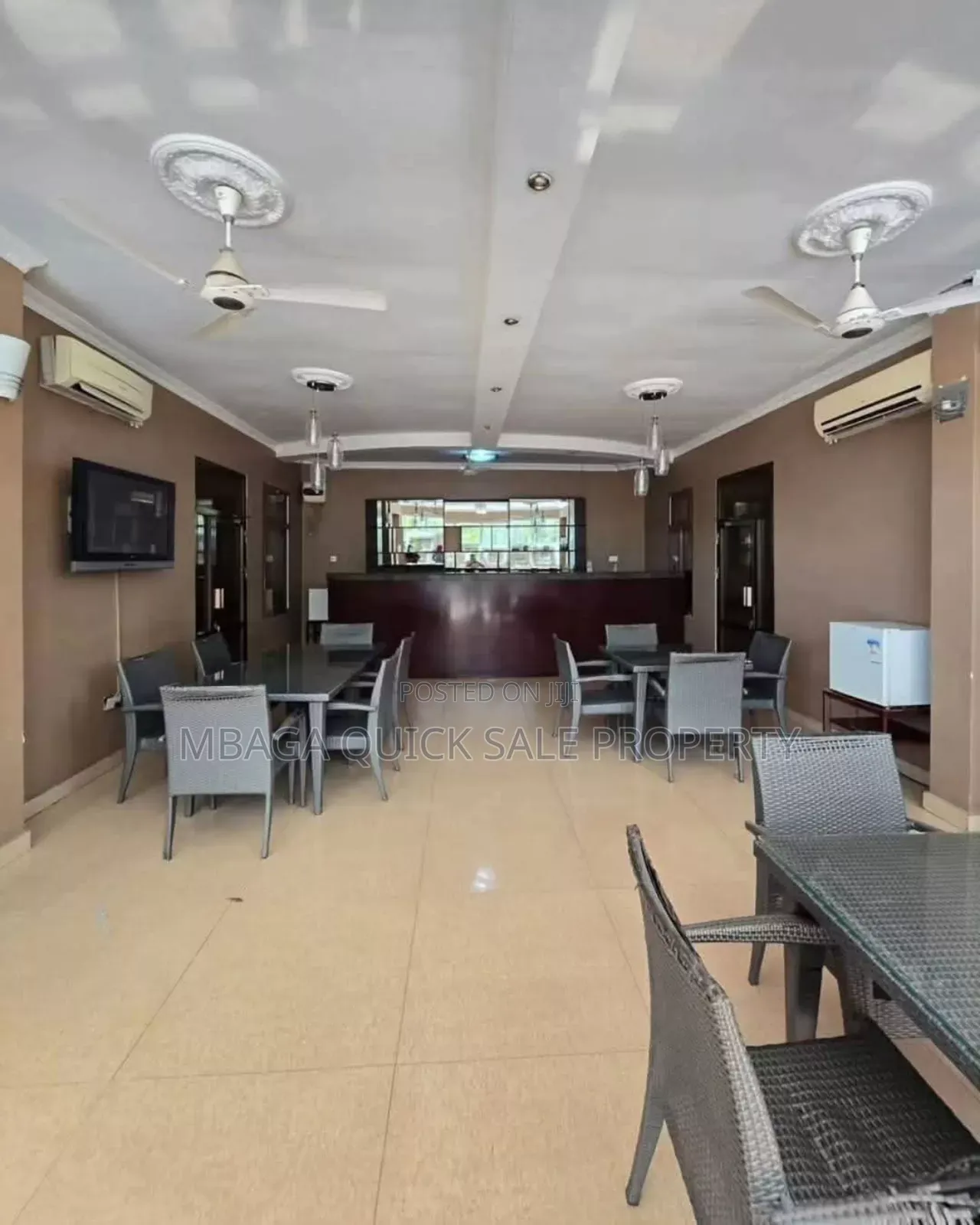 14bdrm House in Mikocheni for rent