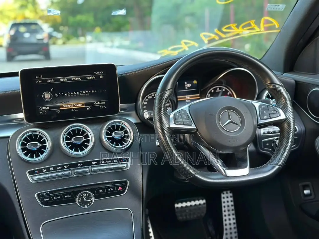 Mercedes-Benz C200 2014 White