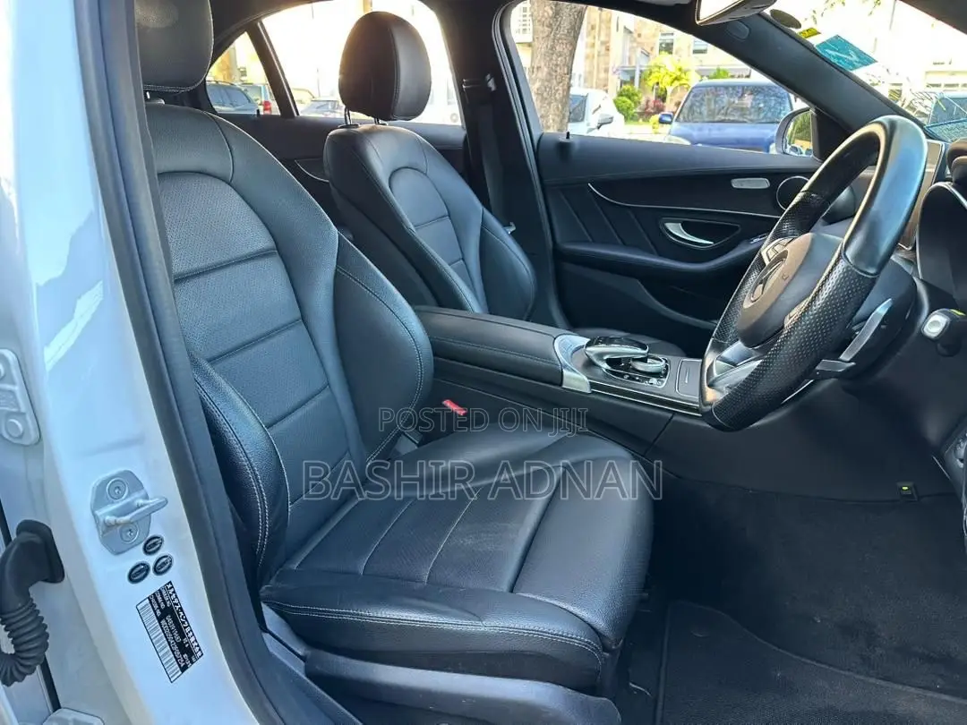 Mercedes-Benz C200 2014 White