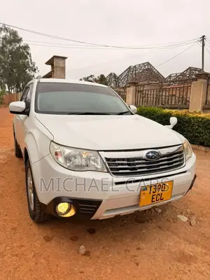 Subaru Forester 2011 White