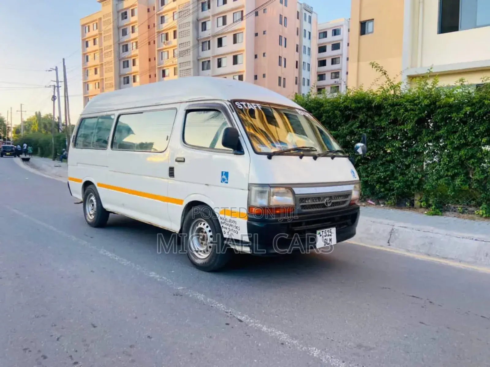 Toyota HiAce 1998 White