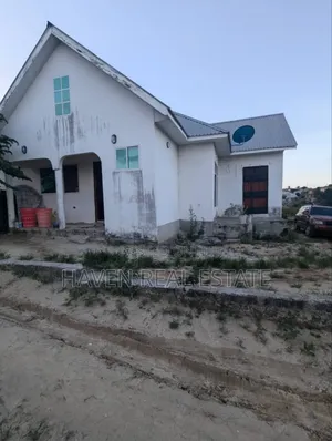 4bdrm House in Kinyerezi for sale