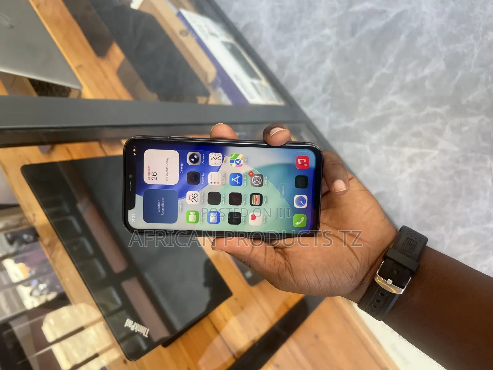 Apple iPhone 11 64 GB Black