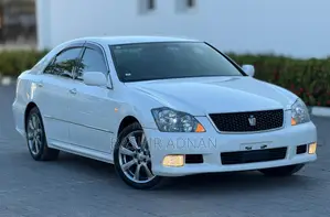 Toyota Crown 2006 White