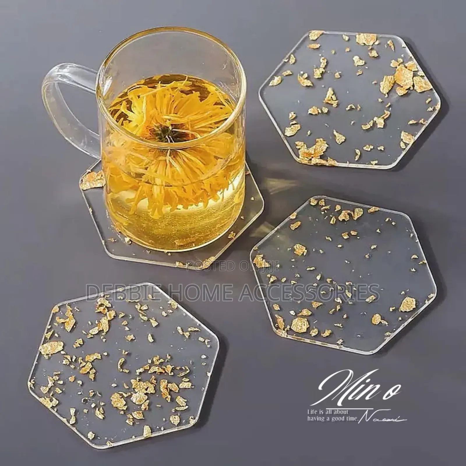 Clear Acrylic Coasters Decorated With Gold Foil Flakes. -6pcs