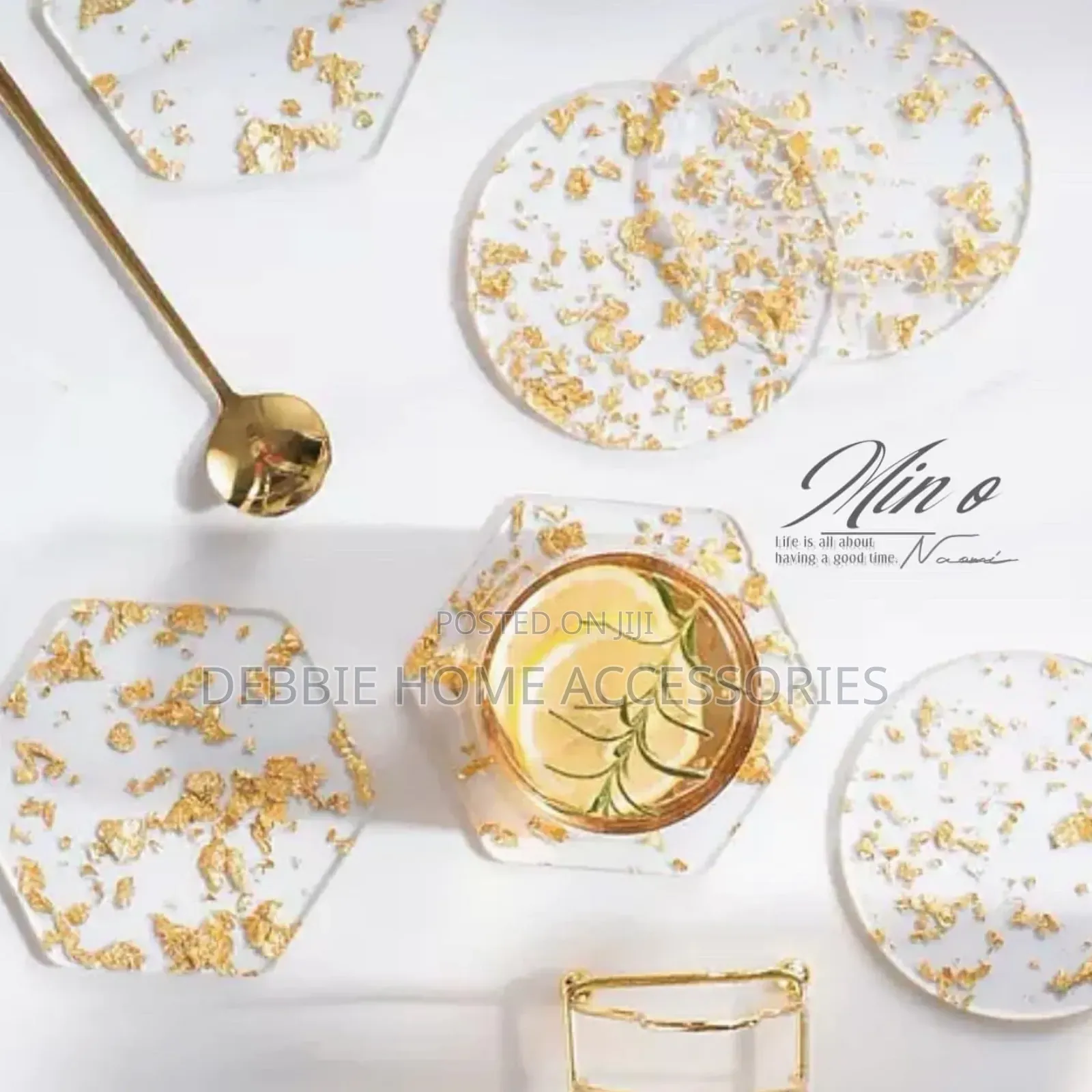 Clear Acrylic Coasters Decorated With Gold Foil Flakes. -6pcs