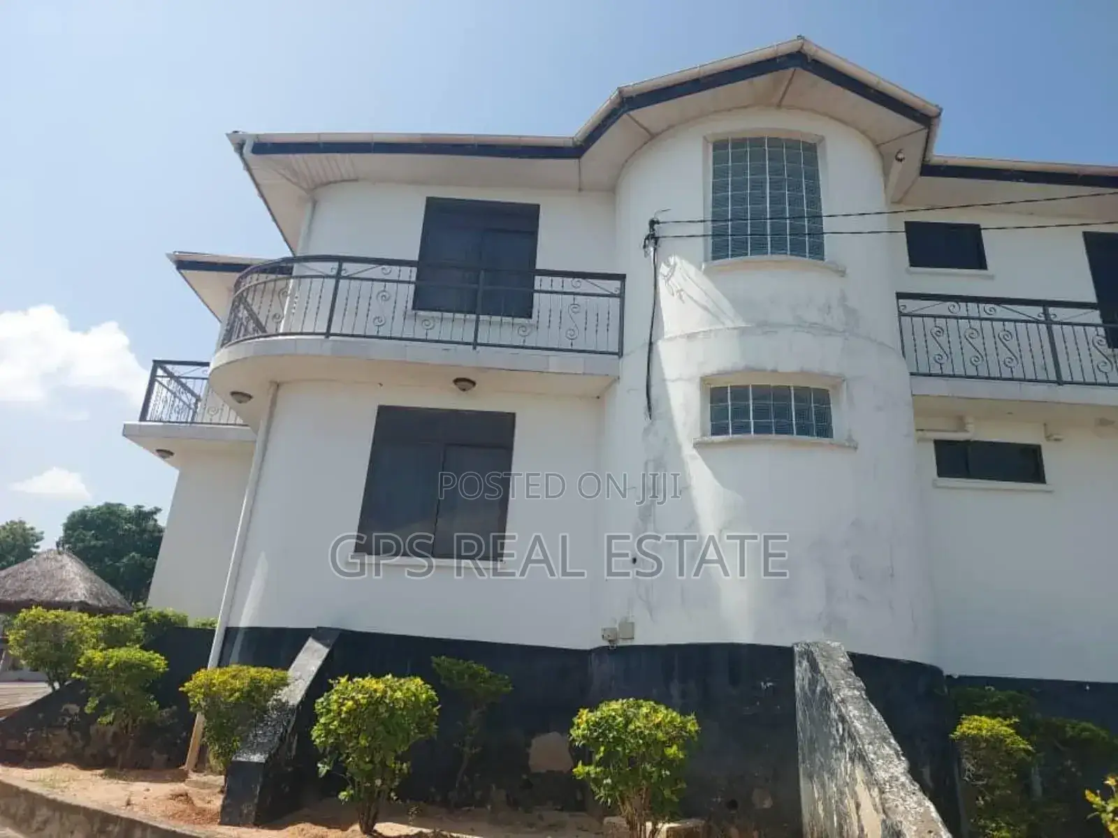 9bdrm House in Madale Mivumoni, Kinondoni for sale