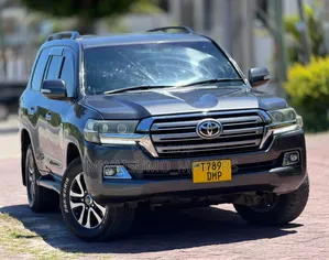 Toyota Land Cruiser 4.5 V8 VXR 2010 Gray