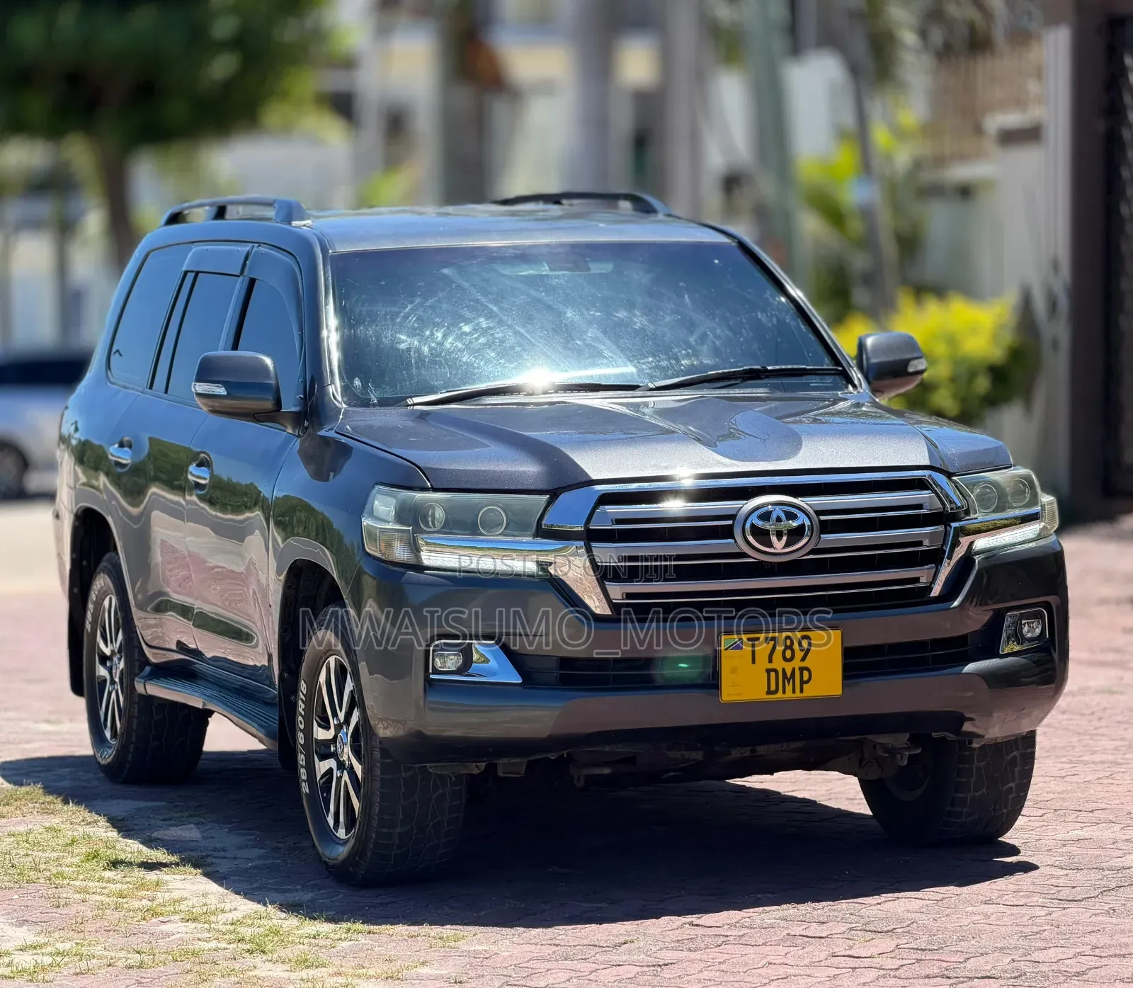 Toyota Land Cruiser 4.5 V8 VXR 2010 Gray