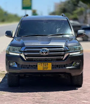 Toyota Land Cruiser 4.5 V8 VXR 2010 Gray