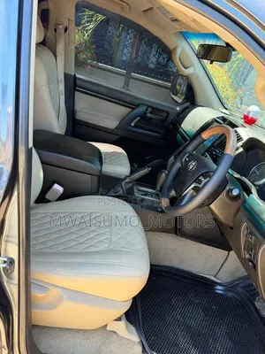Toyota Land Cruiser 4.5 V8 VXR 2010 Gray