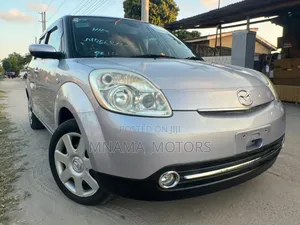 Mazda Verisa 2008 Silver