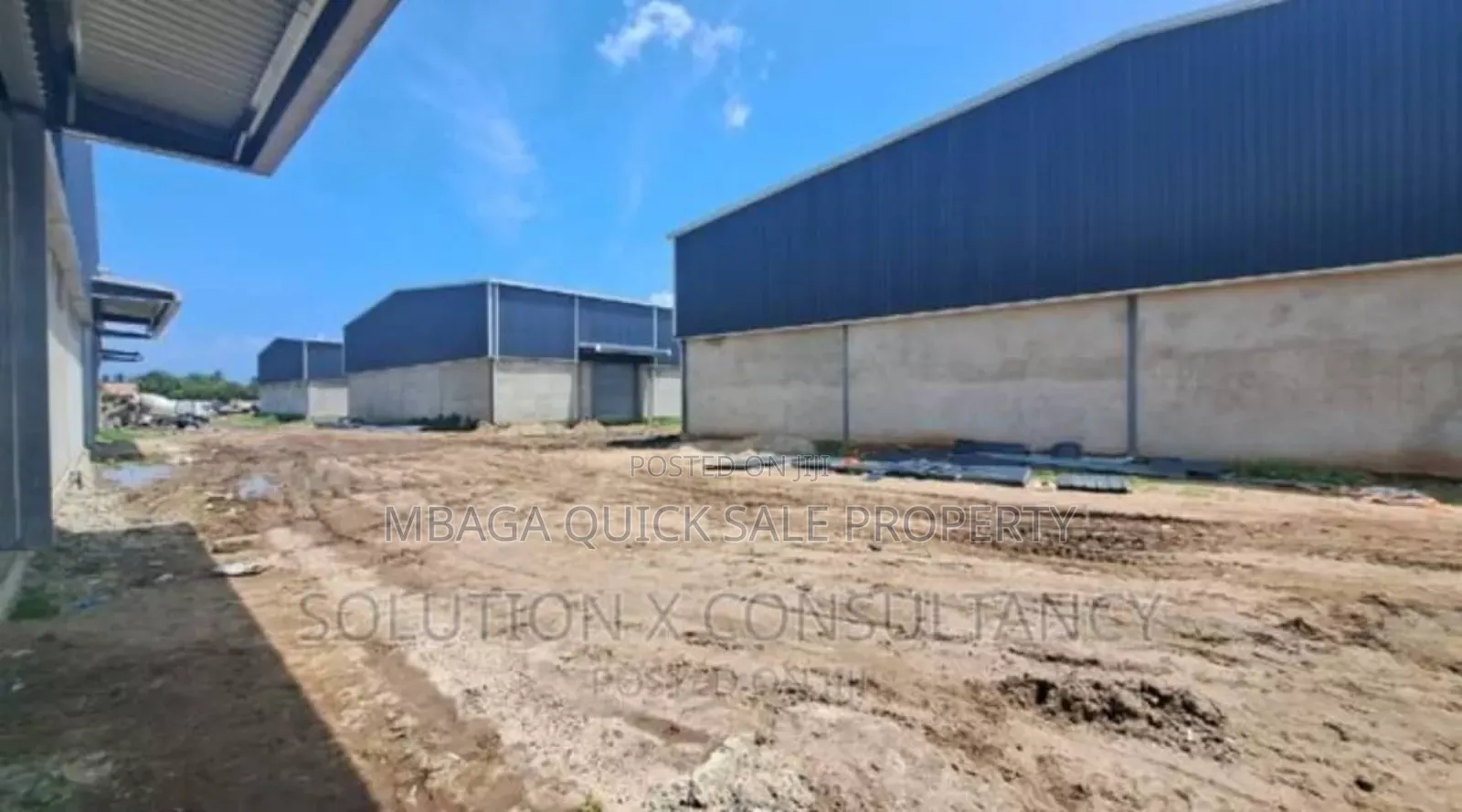 Godown Area SQM 1900 for Rent at Tegeta