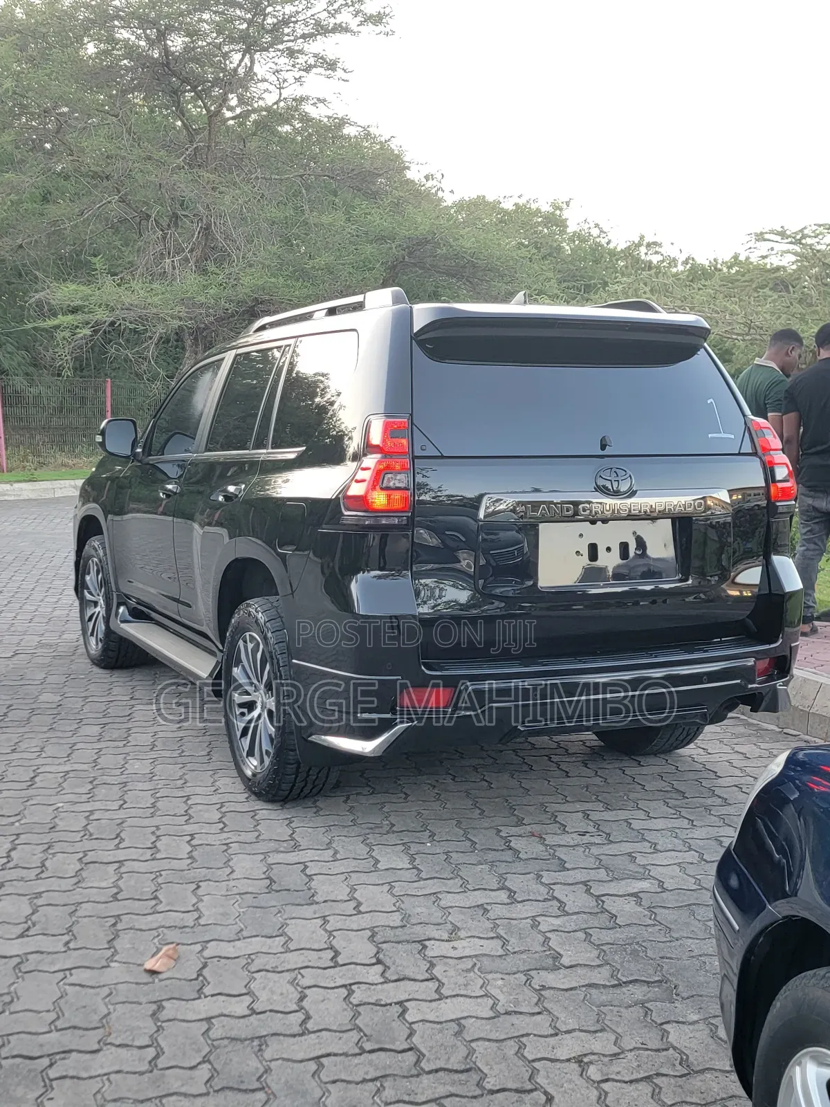 Toyota Land Cruiser Prado 2018 Black