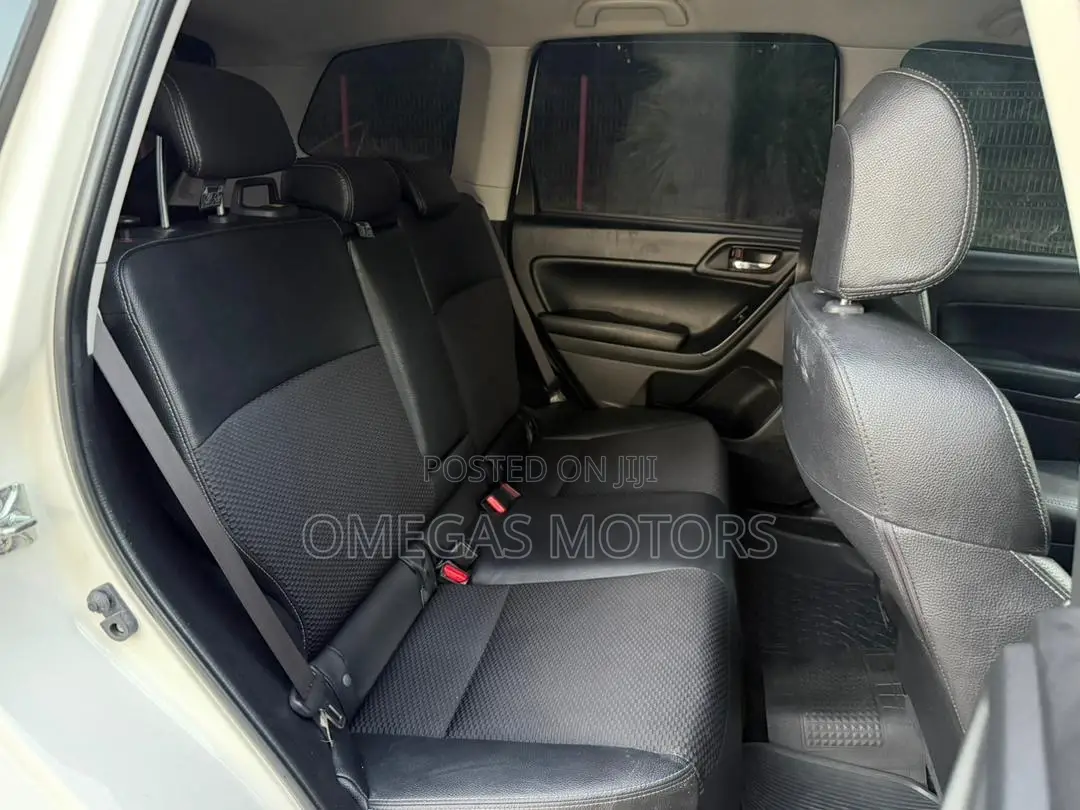 Subaru Forester 2014 Pearl