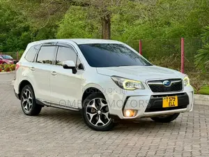 Subaru Forester 2014 Pearl