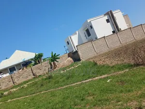Viwanja Vizuri Sana Vinauzwa Madale Flamingo