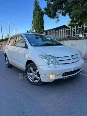 Toyota IST 2004 White