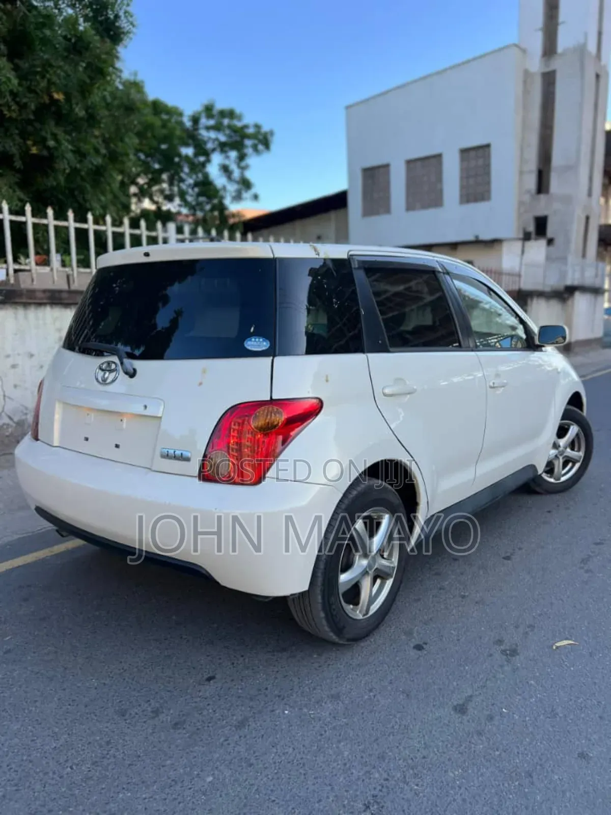 Toyota IST 2004 White