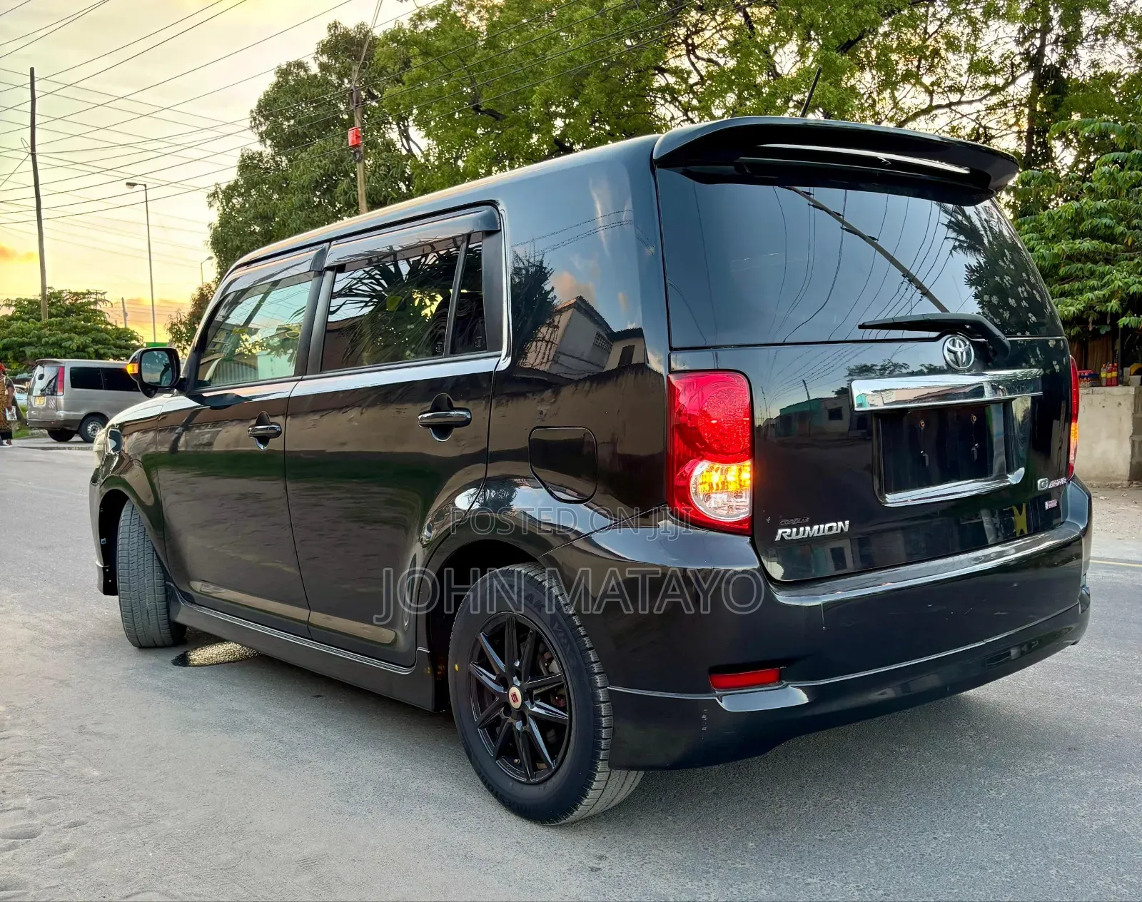 Toyota Corolla Rumion 2008 Black