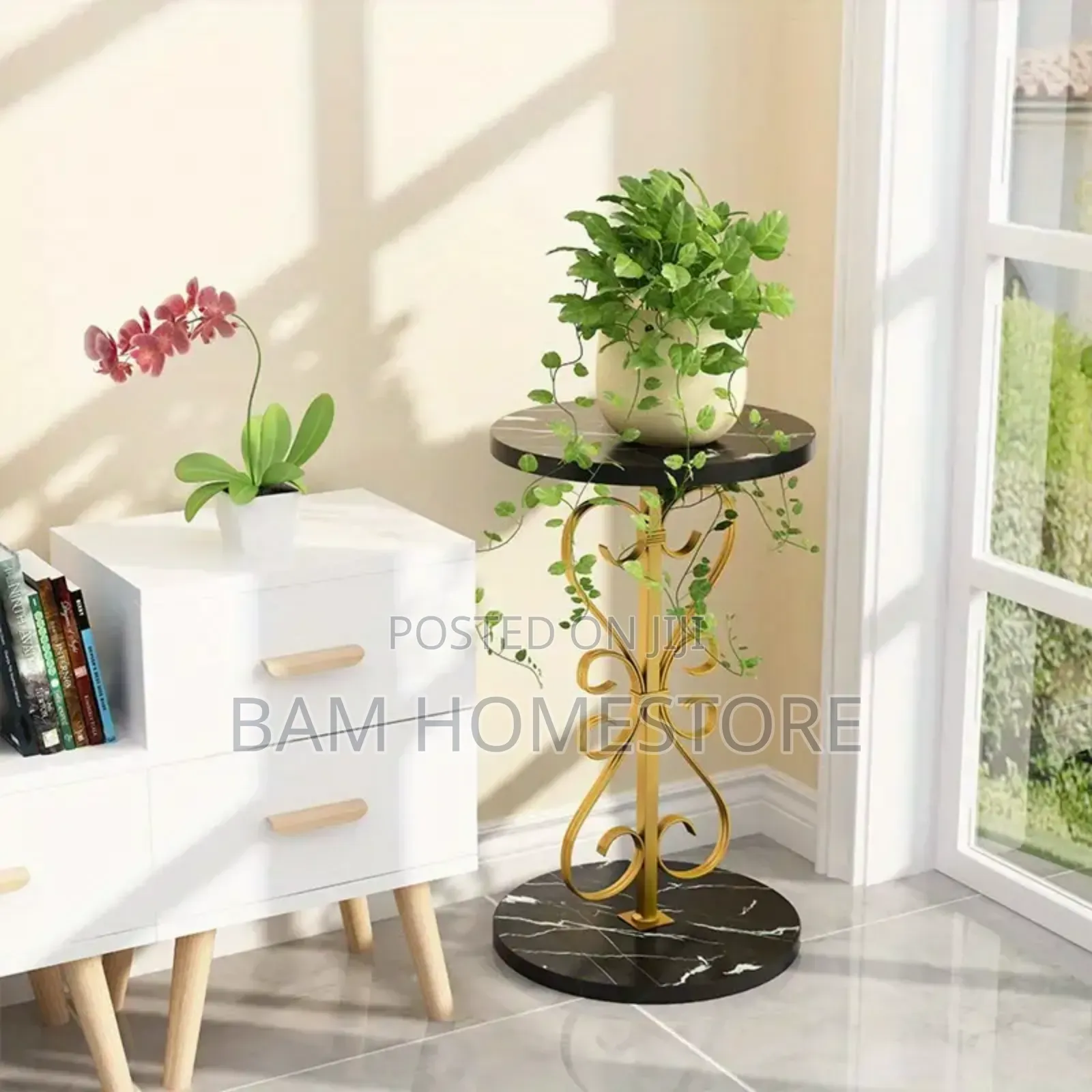 Flower and Decors Marble Stand