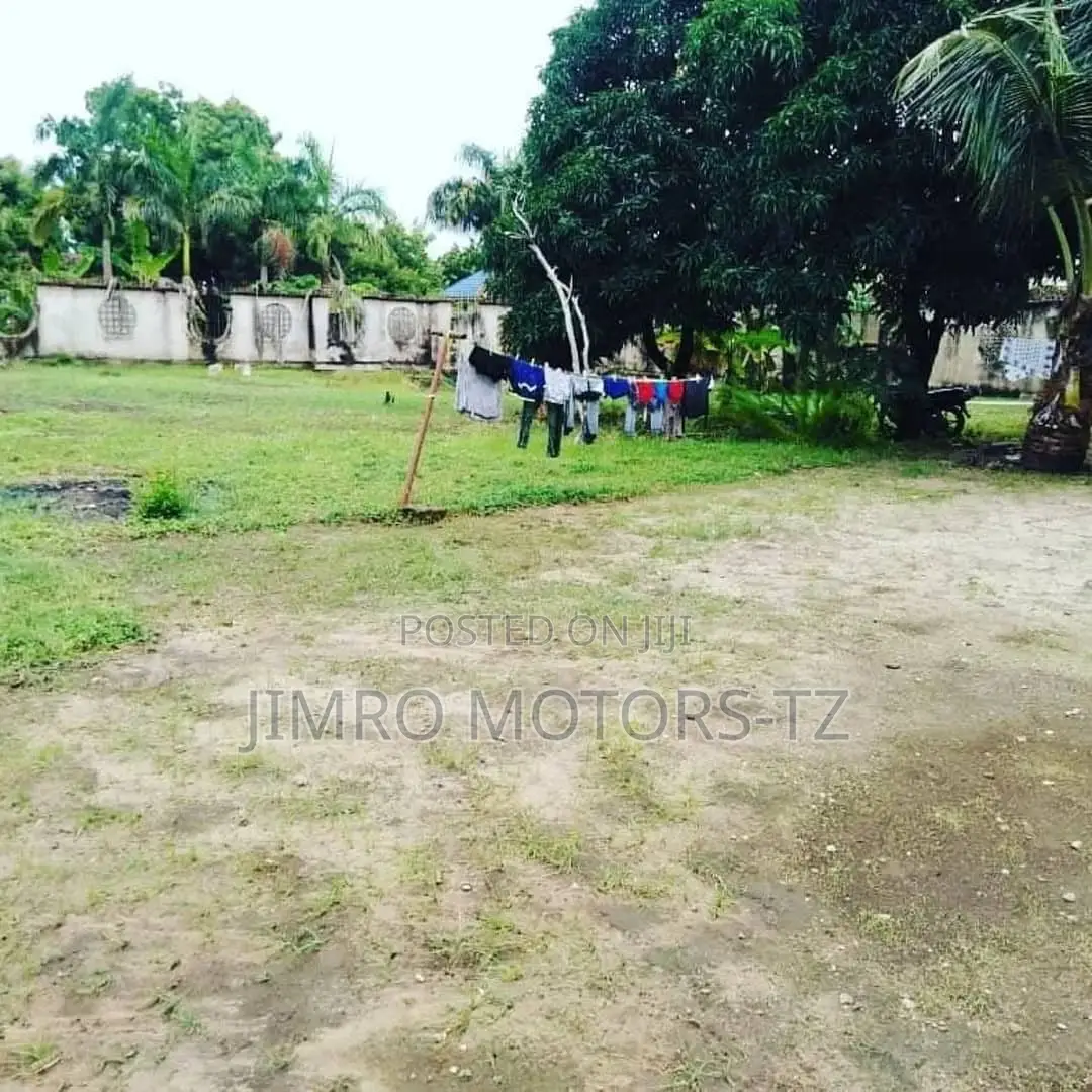 SQM 1300 Mbezi Beach TZSHS 350m