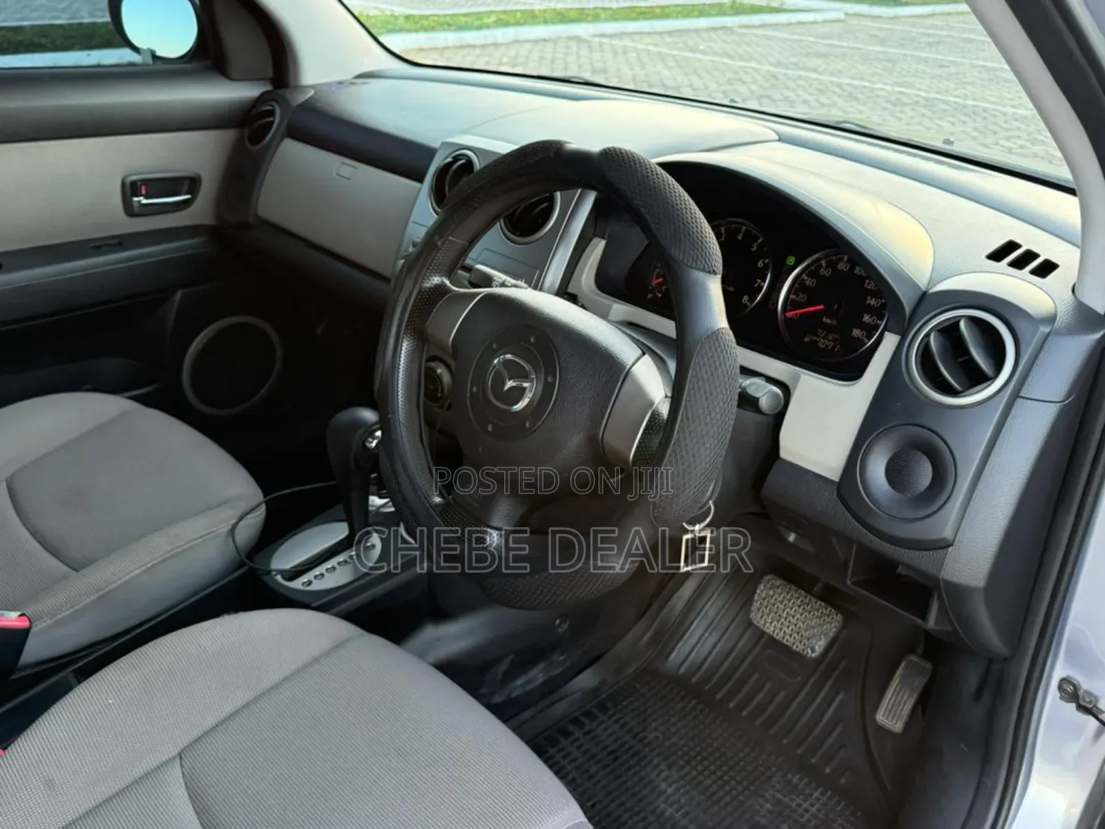 Mazda Verisa 2008 Blue