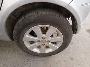 Toyota Vitz 2006 Silver