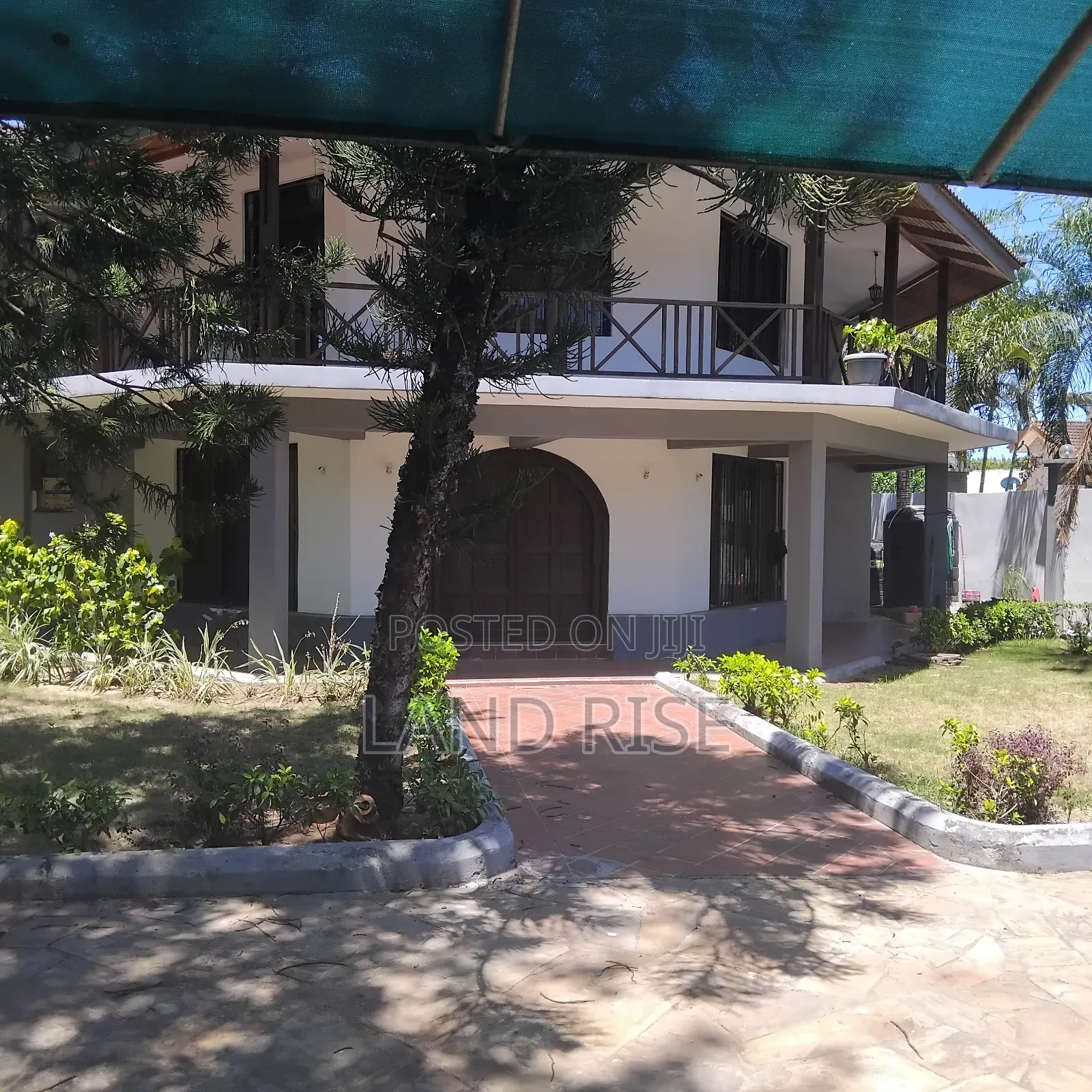 3bdrm House in Mikocheni for rent