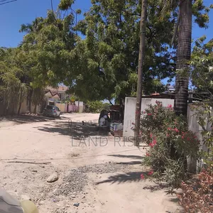 4bdrm House in Mikocheni for sale