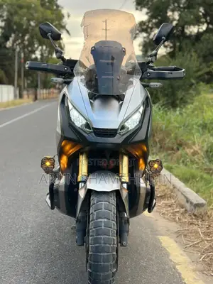 Honda 2023 Silver