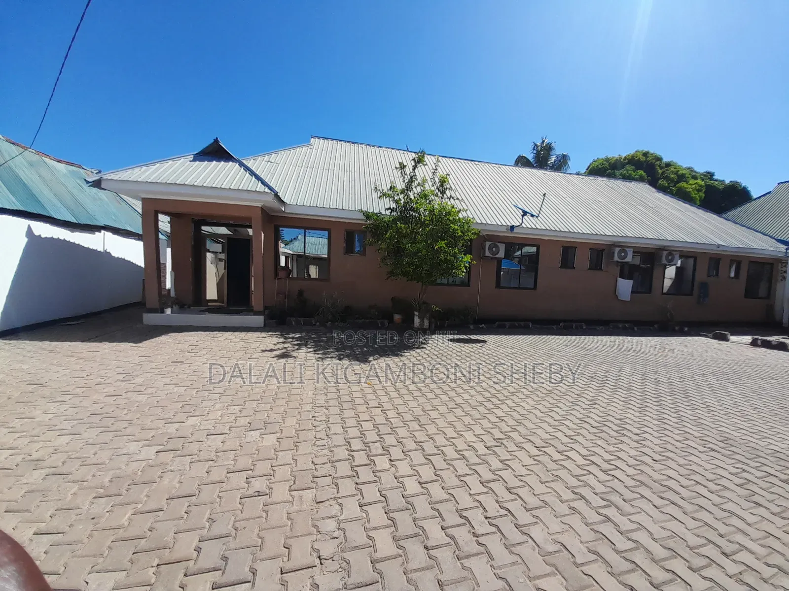 17bdrm Apartment in Kigamboni Kisota for sale