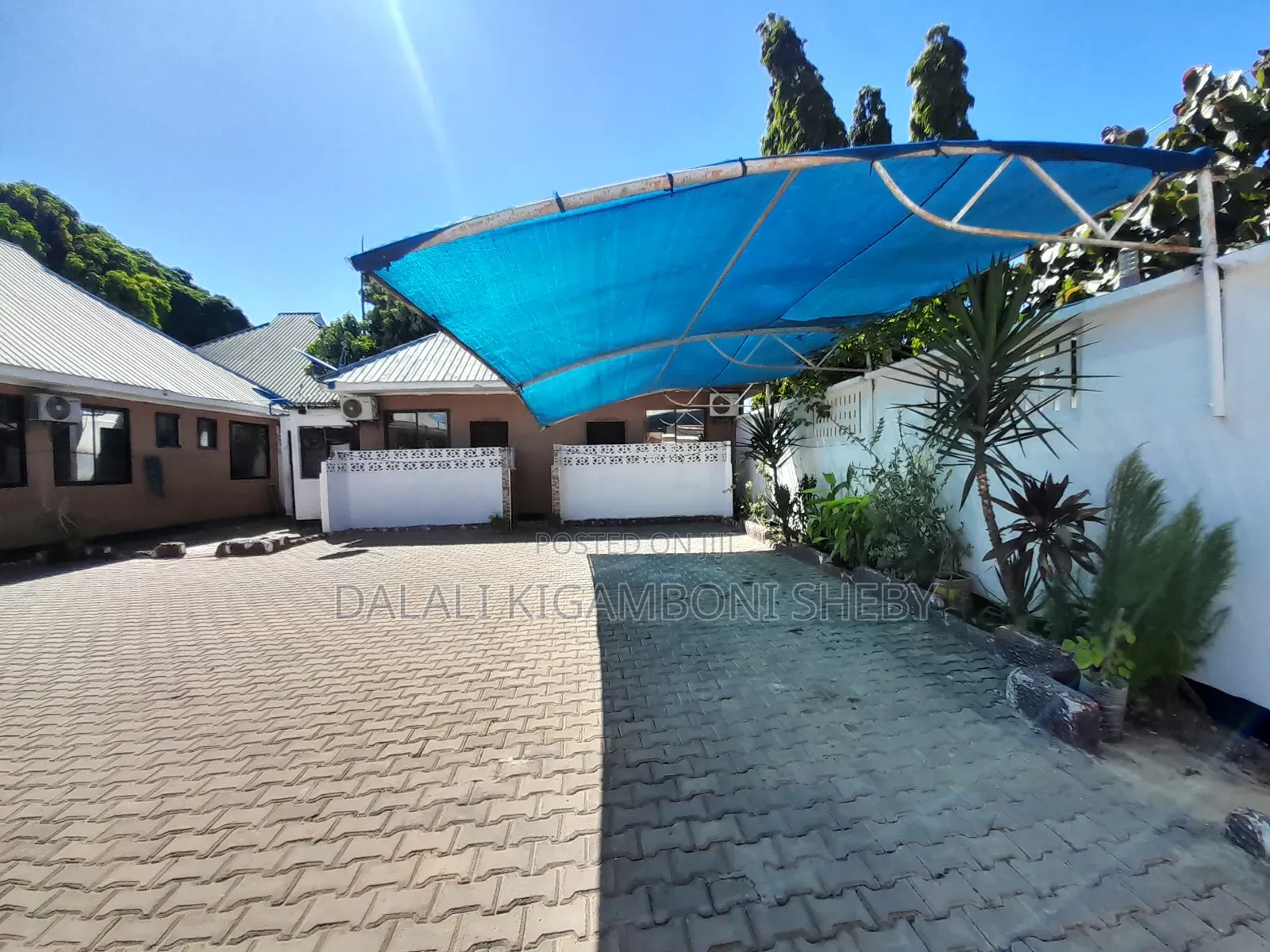 17bdrm Apartment in Kigamboni Kisota for sale