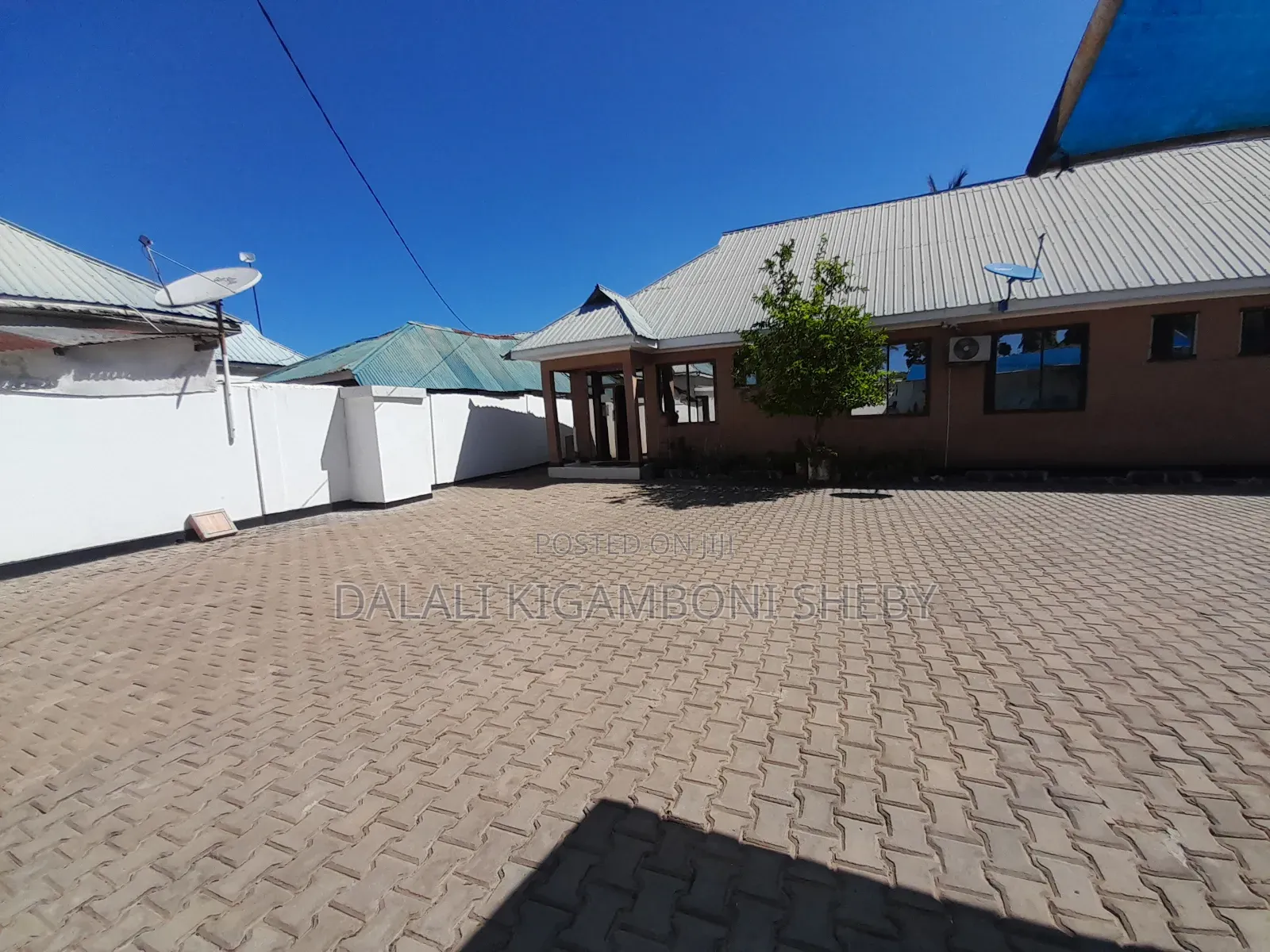 17bdrm Apartment in Kigamboni Kisota for sale