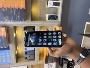 Infinix Hot 50i 128 GB Purple