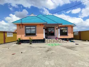 3bdrm House in Mchakama Real Estate, Msongola for sale