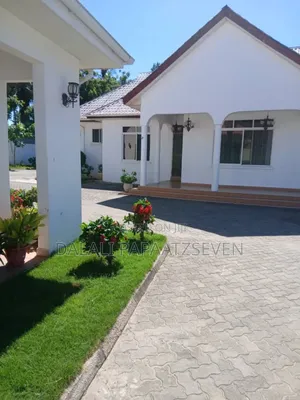 3bdrm Apartment in Dalalipapaatzseven, Kinondoni for rent