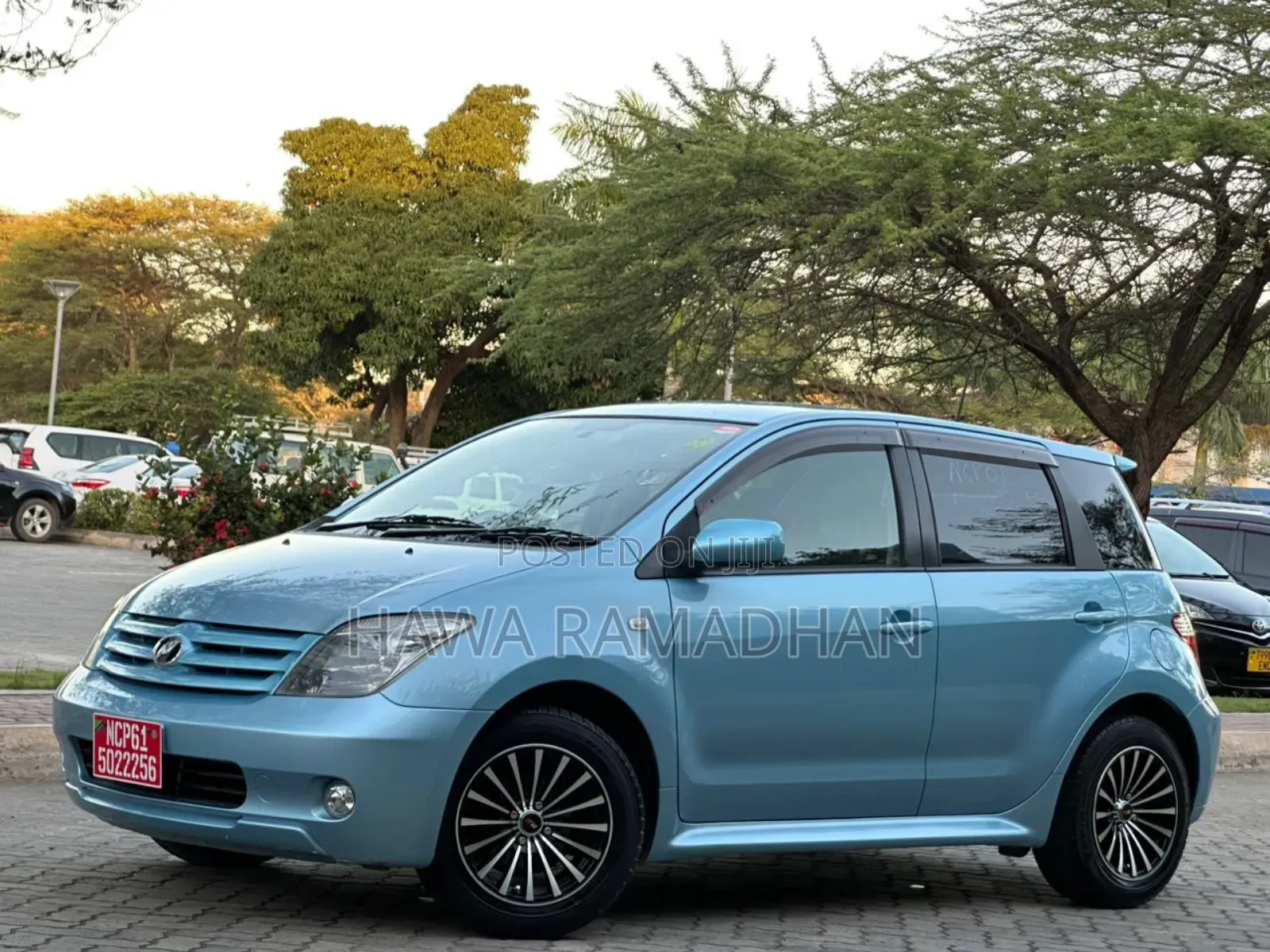 Toyota IST 2005 Blue